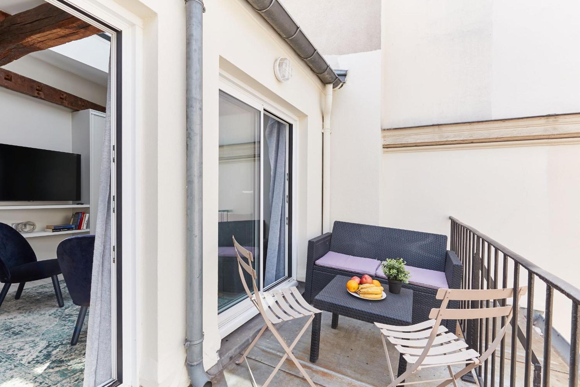 Jardin Du Luxembourg With Balcony - Cityapartmentstay Appartement *
